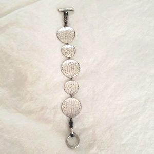 Kenneth Cole silver toggle clasp bracelet